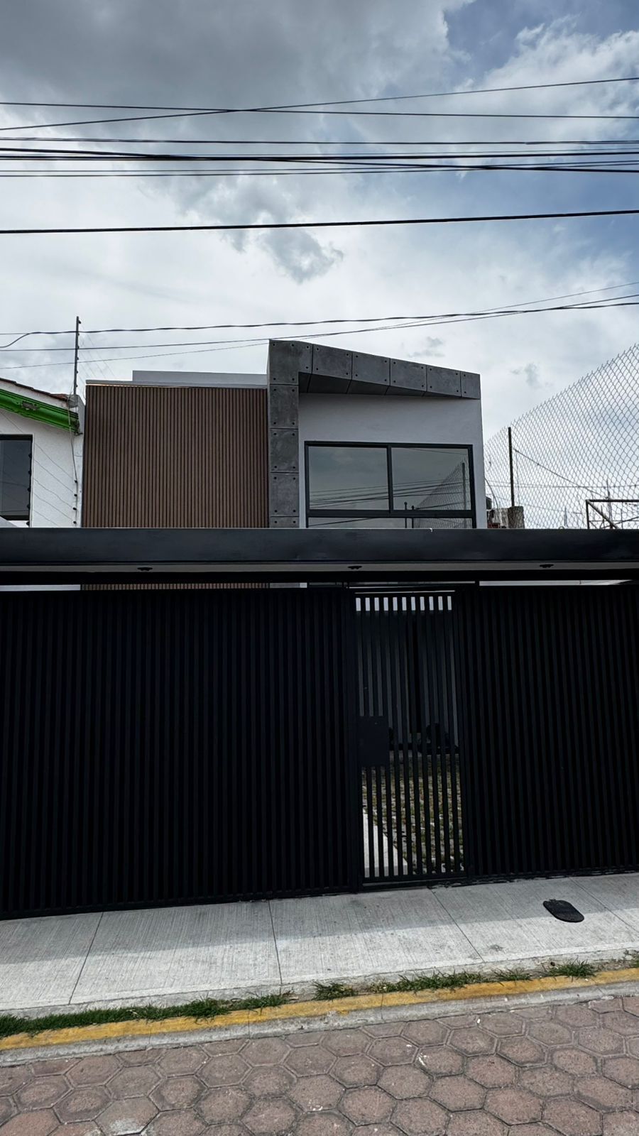 Casa en Venta sobre Recta a Cholula | 4 Recámaras Cerca de Zavaleta, casa en venta en Puebla