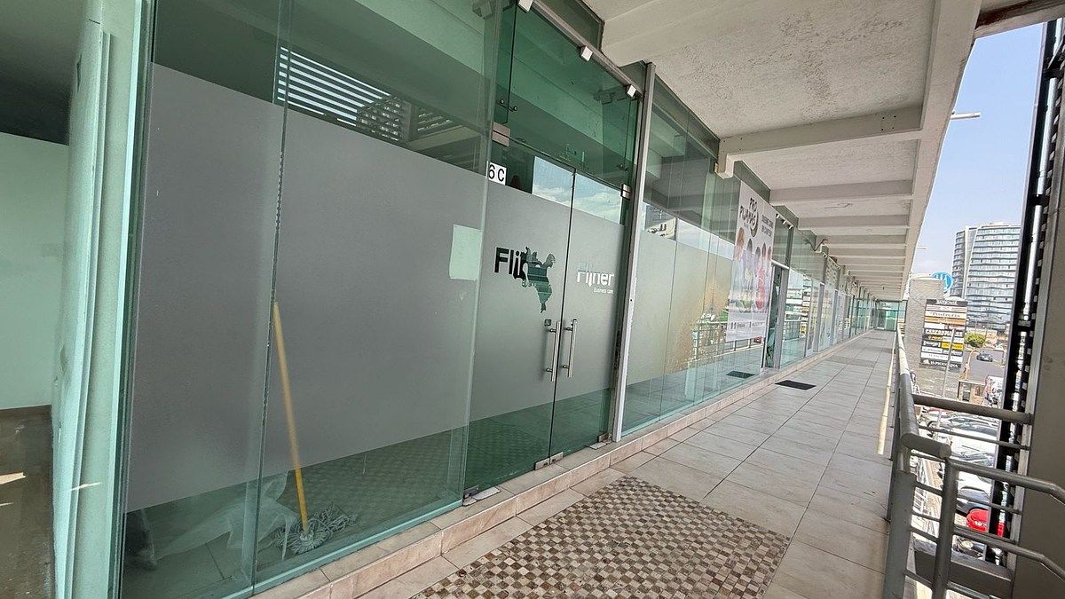 Local Comercial en Renta en Pabellón Lomas | 100 m² para Oficina o Consultorio