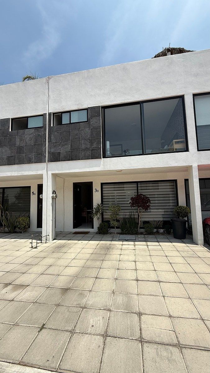 Casa en Venta en Cholula | Recámara en Planta Baja y Roof Garden, casa en venta en Puebla