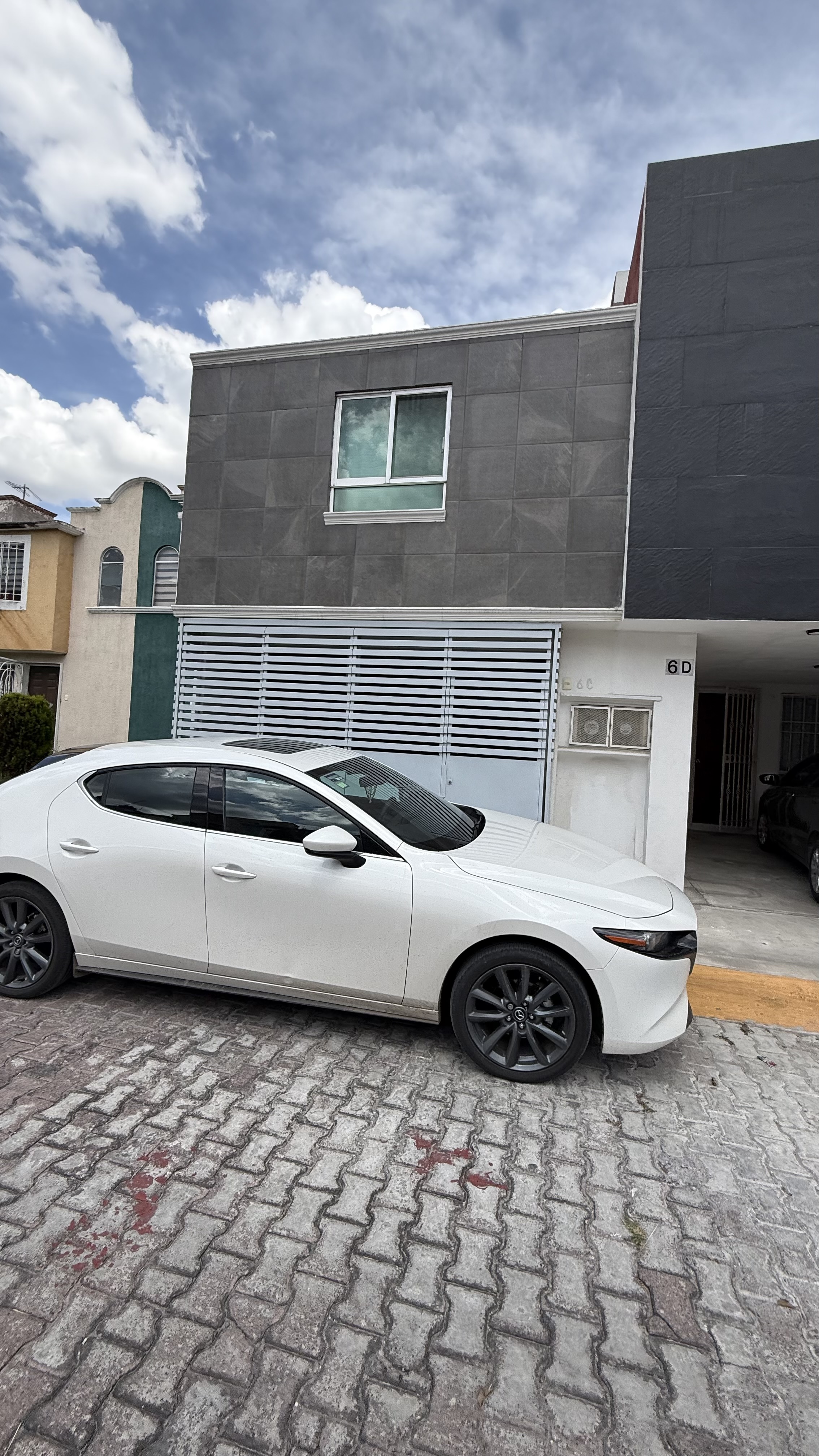 Casa en Venta en Jardines de Santa Rosa Puebla | $1,450,000, casa en venta en Puebla